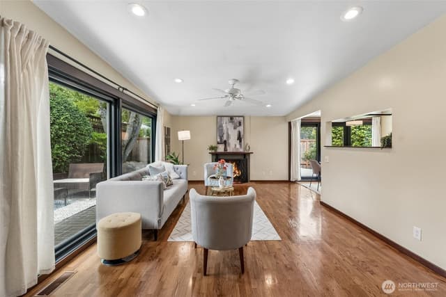Property photo for 3222 NE 85th Street, Seattle photo 3