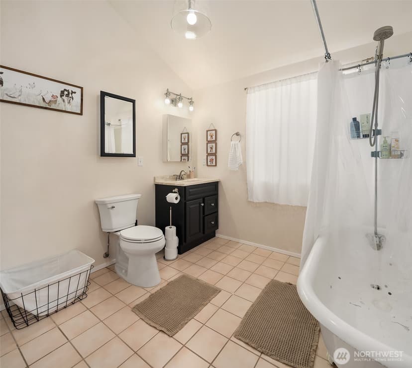 Property photo for 14924 E 115th Street, Puyallup photo 11