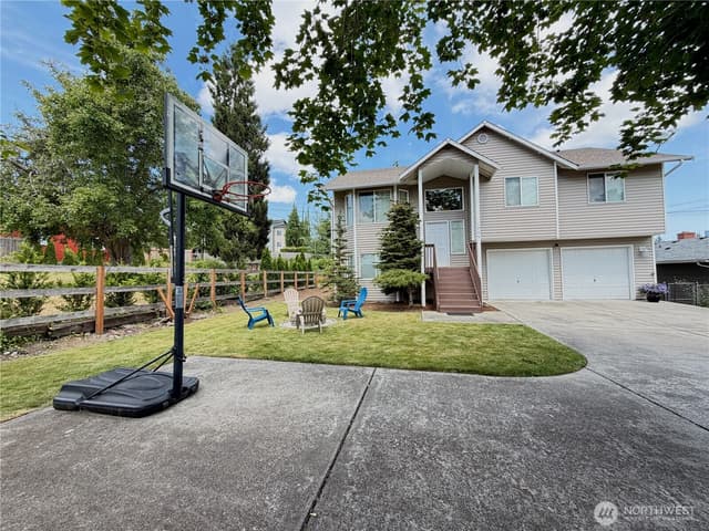 Property photo for 1709 Silver Lake Road, Everett photo 3