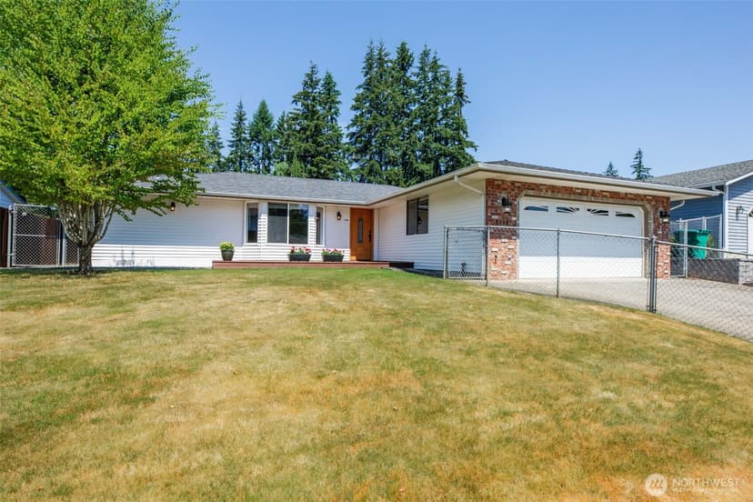Property photo for 5111 123rd Place NE, Marysville photo 2