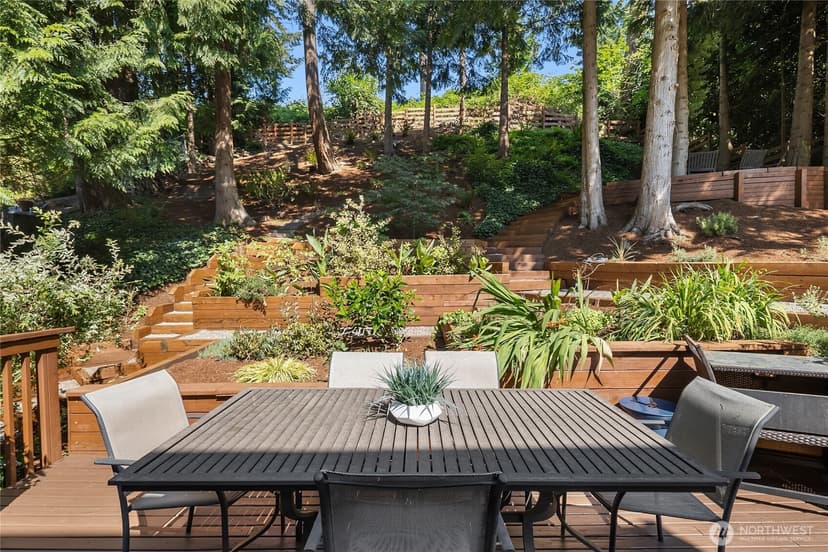 Property photo for 5830 W Mercer Way, Mercer Island photo 33