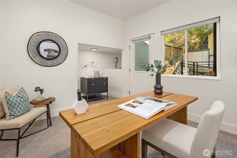 Property photo for 5830 W Mercer Way, Mercer Island photo 16
