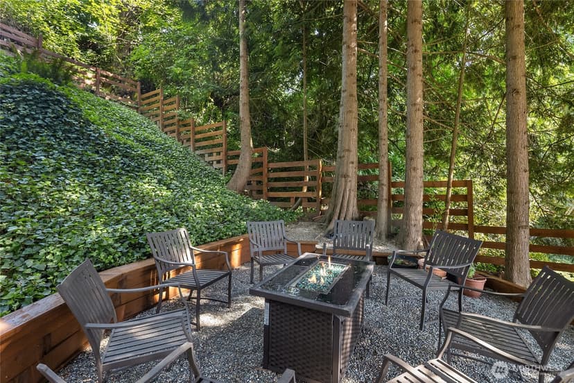 Property photo for 5830 W Mercer Way, Mercer Island photo 35
