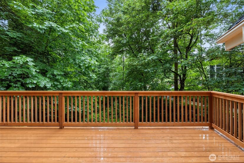 Property photo for 23006 35th Avenue W, Brier photo 32