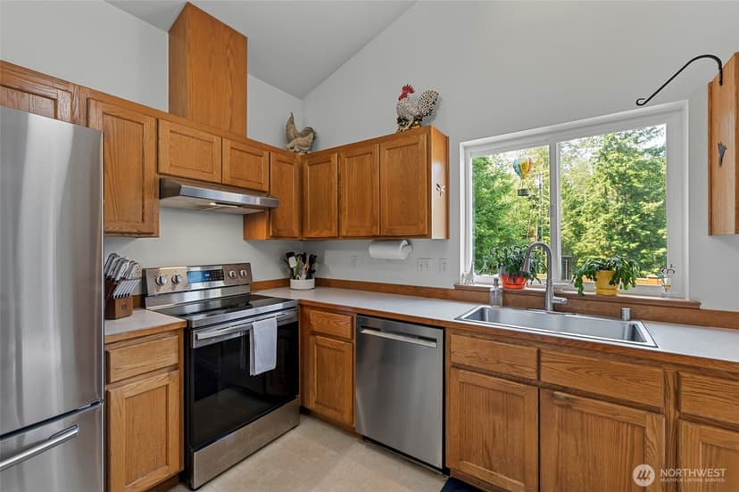Property photo for 12405 101st Place NE, Lake Stevens photo 12