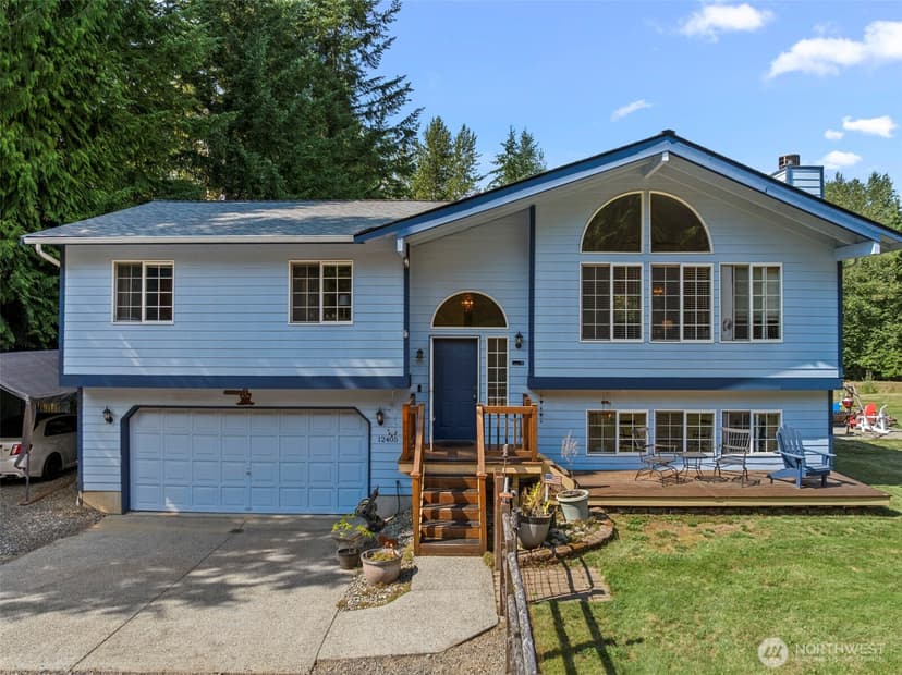 Property photo for 12405 101st Place NE, Lake Stevens
