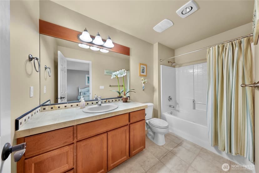 Property photo for 2029 240th Place SE, Bothell photo 32
