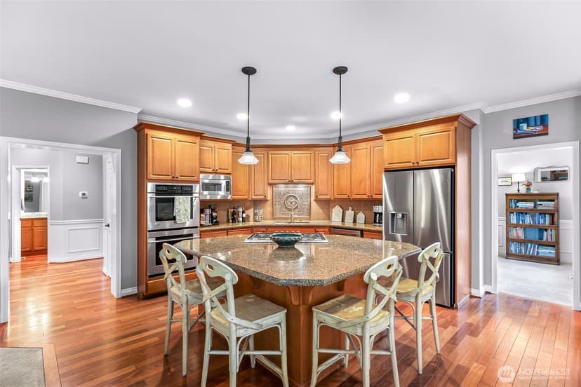 Property photo for 2029 240th Place SE, Bothell photo 11