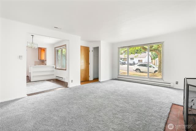 Property photo for 2114 S 128th Street, SeaTac photo 5