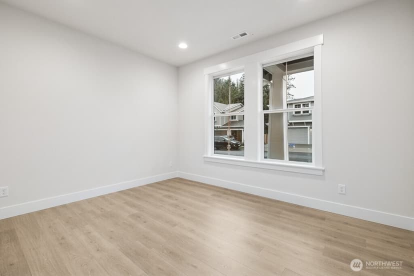 Property photo for 18011 SE 250th Place #2, Covington photo 8