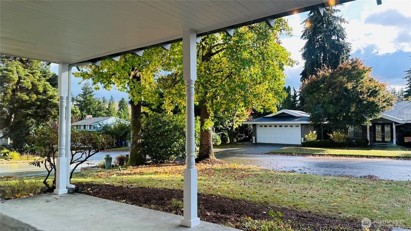 Property photo for 12920 SE 68TH Street, Bellevue photo 2