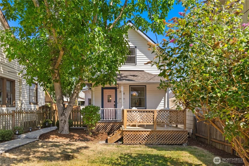 Property photo for 318 N 71st Street, Seattle