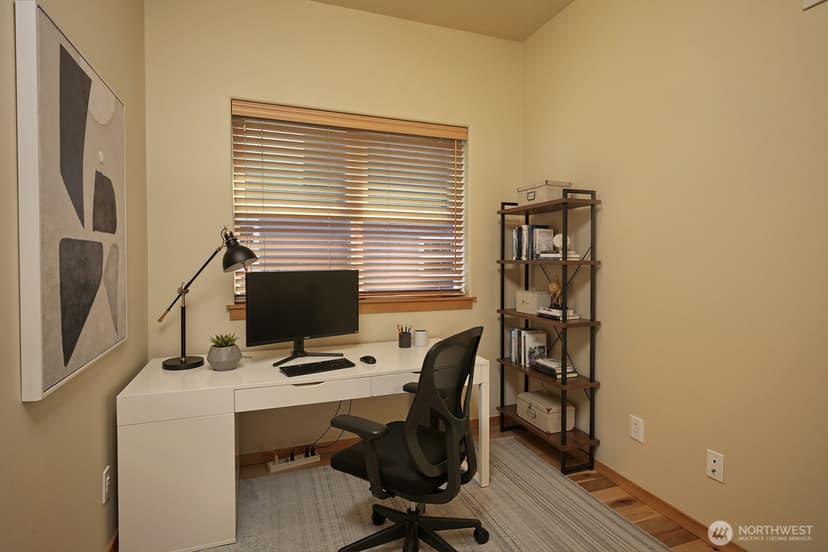Property photo for 1062 Village Loop, Langley photo 23