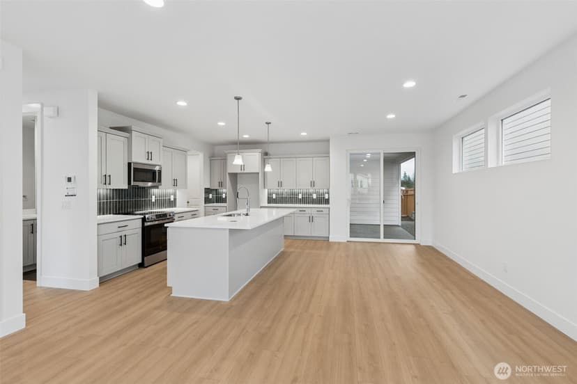 Property photo for 14531 204th Avenue E #906, Bonney Lake photo 4