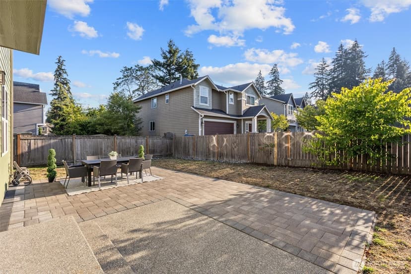 Property photo for 631 Ilwaco Avenue NE, Renton photo 34
