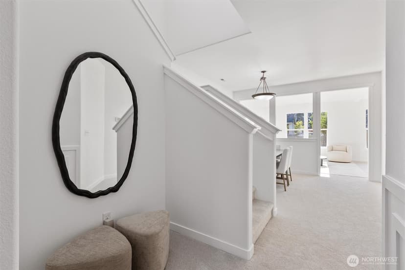 Property photo for 631 Ilwaco Avenue NE, Renton photo 5