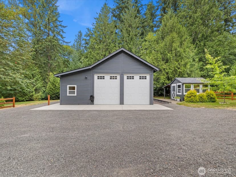 Property photo for 13530 284th Avenue NE, Duvall photo 22