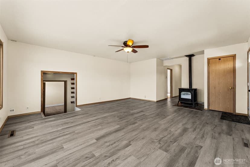 Property photo for 1648 Wolves Road, Port Orchard photo 6