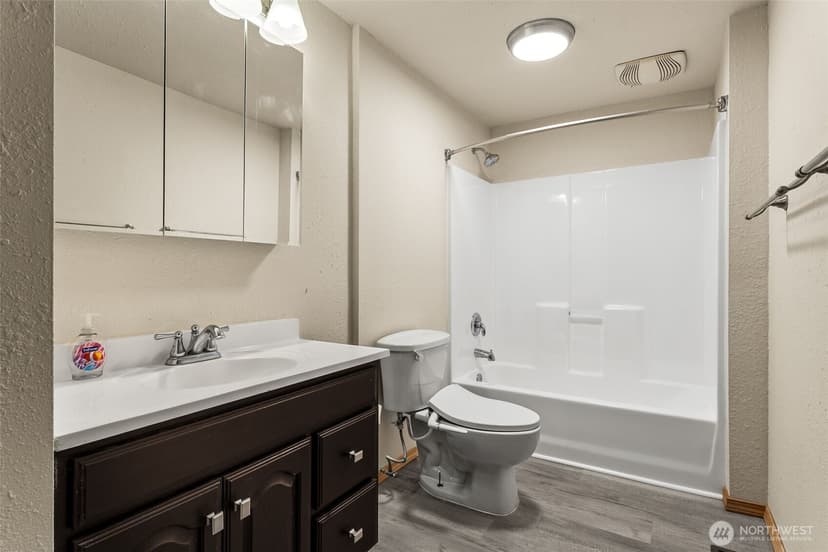 Property photo for 1648 Wolves Road, Port Orchard photo 13