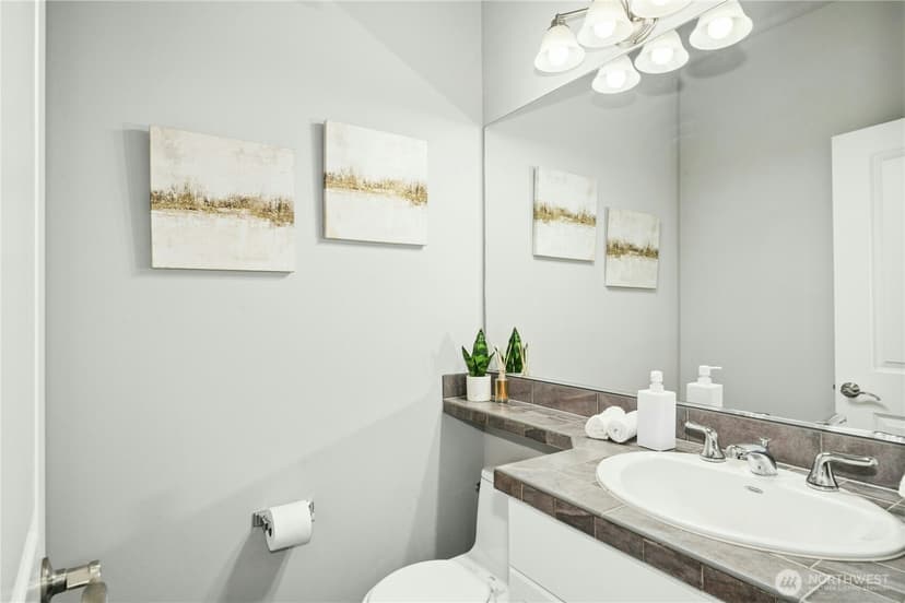 Property photo for 445 Shelton Place NE, Renton photo 34