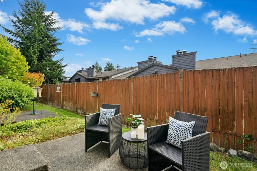 Property photo for 445 Shelton Place NE, Renton photo 30
