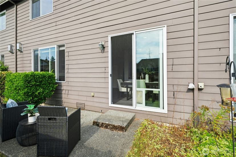 Property photo for 445 Shelton Place NE, Renton photo 31