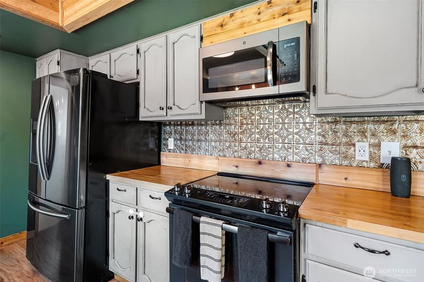 Property photo for 14102 131st Street NW, Gig Harbor photo 6