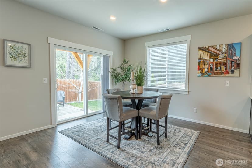 Property photo for 301 Desiree Lane, Cle Elum photo 8