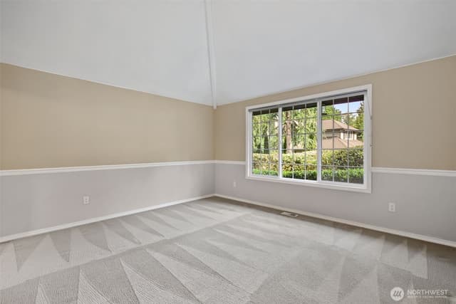 Property photo for 8021 NE 122nd Place, Kirkland photo 2