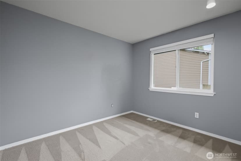Property photo for 8021 NE 122nd Place, Kirkland photo 30