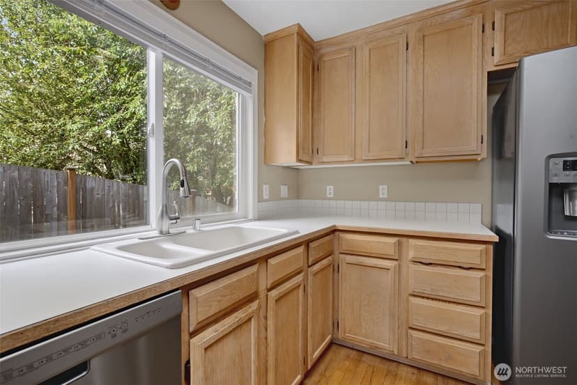 Property photo for 8021 NE 122nd Place, Kirkland photo 14