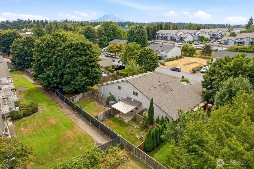 Property photo for 9809 132nd Street Court E #B, Puyallup photo 30
