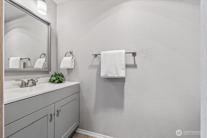 Property photo for 9809 132nd Street Court E #B, Puyallup photo 13
