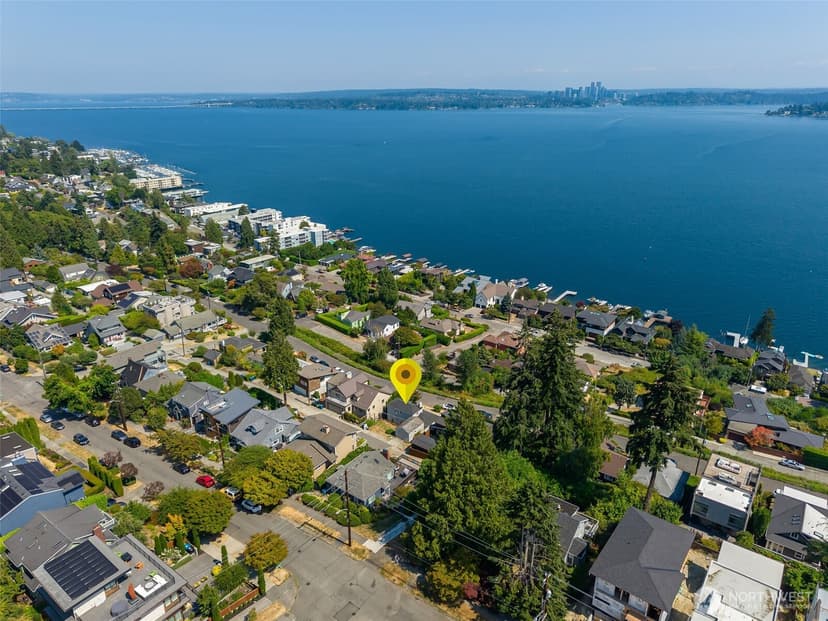 Property photo for 927 Lake Washington Blvd S, Seattle photo 17