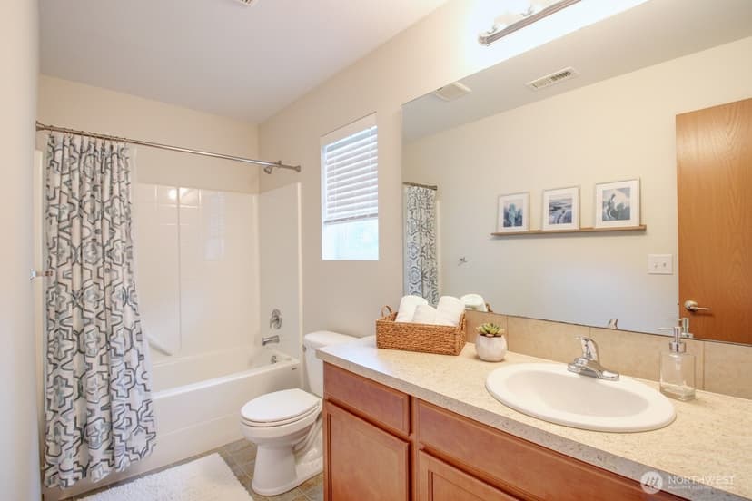 Property photo for 2327 107th Avenue SE, Lake Stevens photo 6