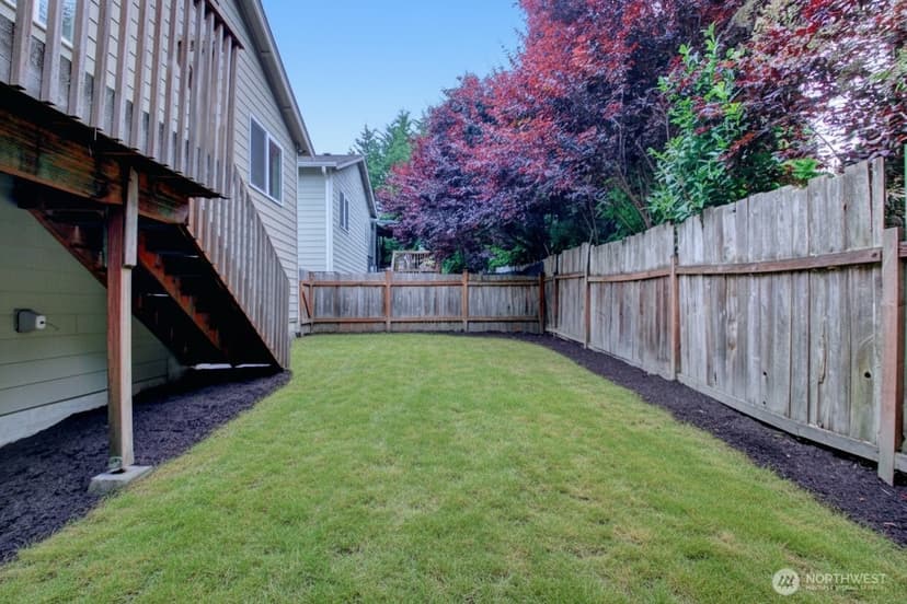 Property photo for 2327 107th Avenue SE, Lake Stevens photo 16