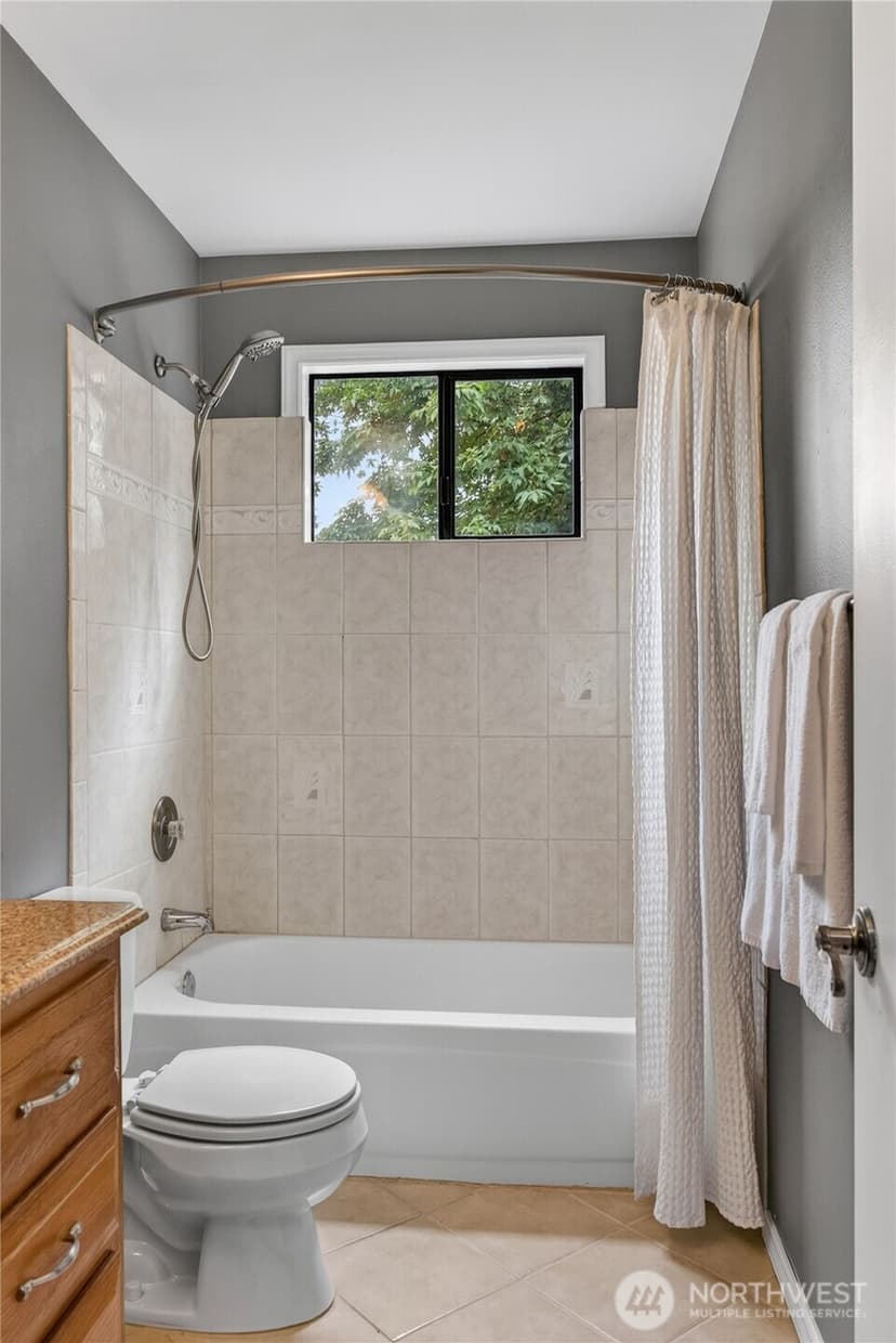Property photo for 706 S Davies Road, Lake Stevens photo 31