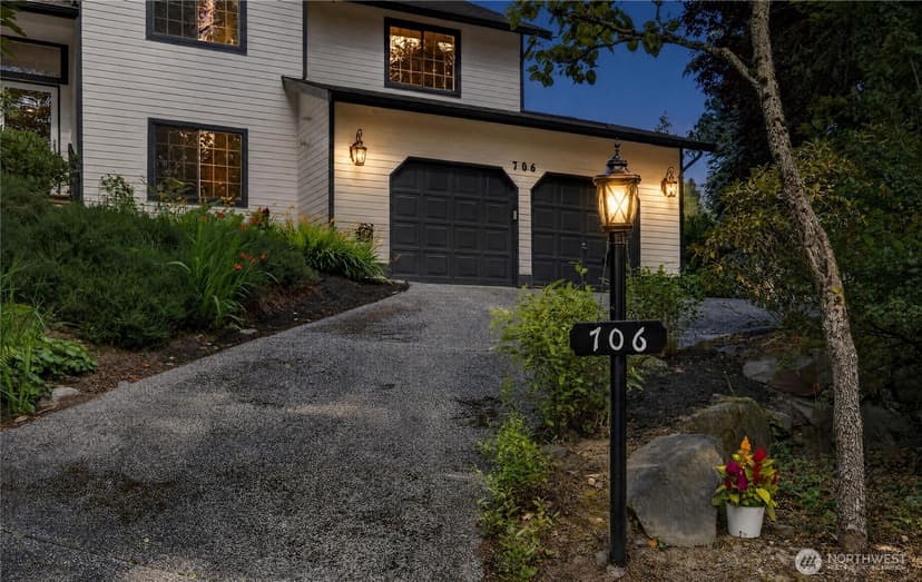 Property photo for 706 S Davies Road, Lake Stevens photo 32