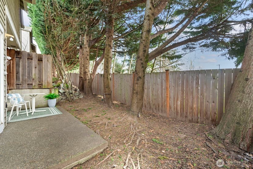 Property photo for 401 S 51st Court, Renton photo 38