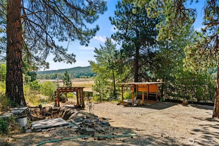 Property photo for 5501 Red Bridge Road, Cle Elum photo 28