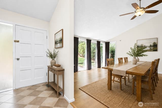 Property photo for 21434 SE 16th Place, Sammamish photo 4