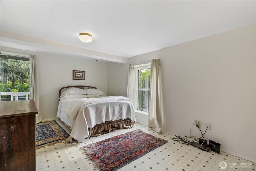 Property photo for 1012 20th Avenue S, Seattle photo 19
