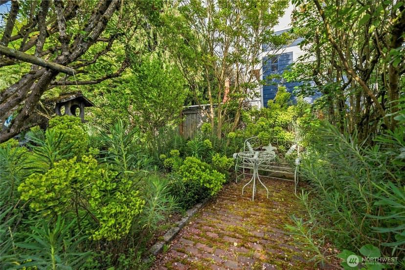 Property photo for 1012 20th Avenue S, Seattle photo 26