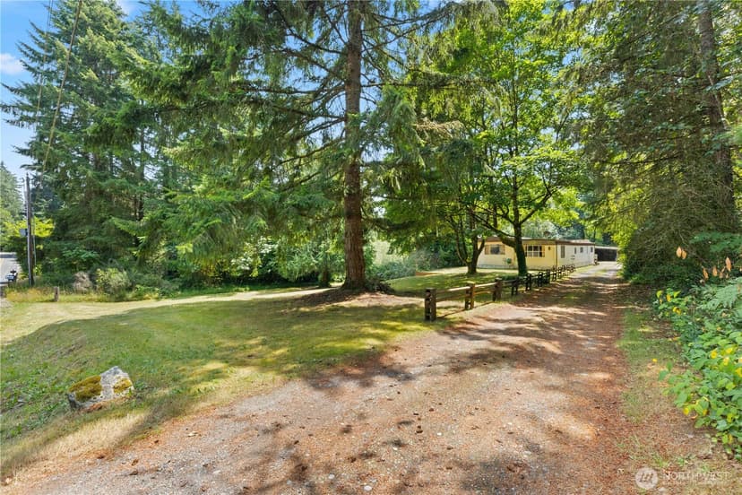 Property photo for 6512 SE Garfield Street, Port Orchard photo 2