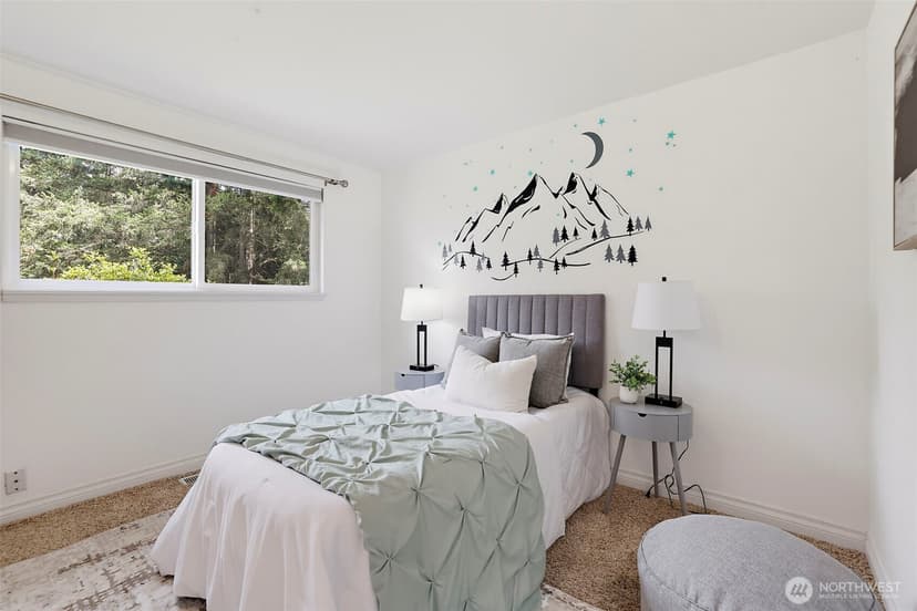 Property photo for 16106 Densmore Avenue N, Shoreline photo 16