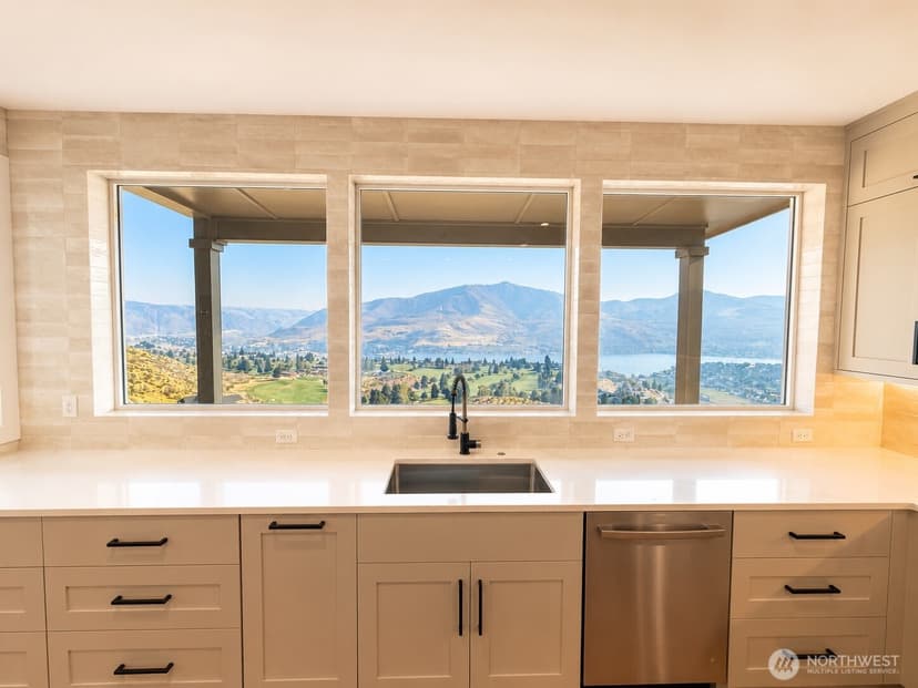 Property photo for 917 Long Drive, Chelan photo 12