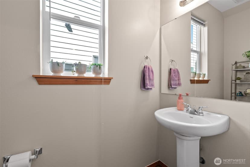 Property photo for 288 NE Fallon Court, Bremerton photo 12