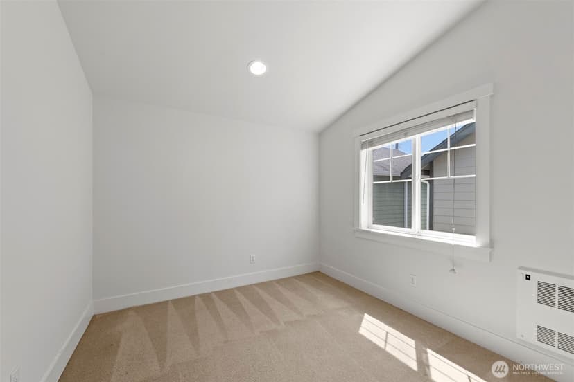 Property photo for 1740 NW 59th #A, Seattle photo 14