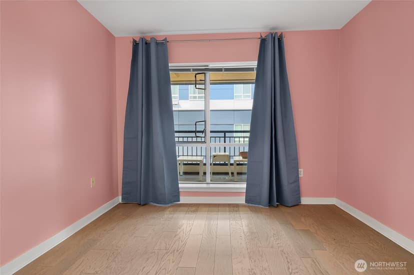 Property photo for 321 10th Avenue S #710, Seattle photo 31