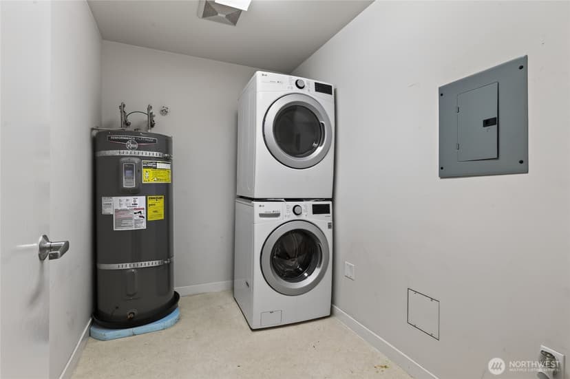 Property photo for 321 10th Avenue S #710, Seattle photo 36